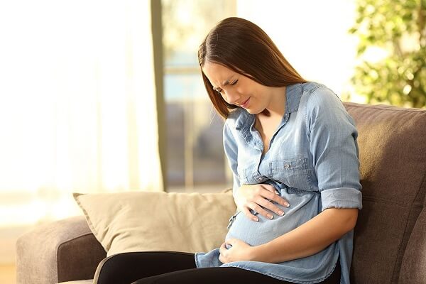 Đau bụng dưới có phải có thai không ?