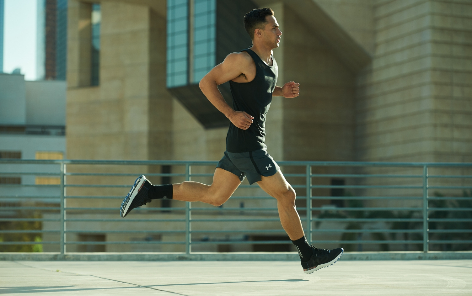 Chạy bộ có thực sự làm giảm cơ bắp không ?